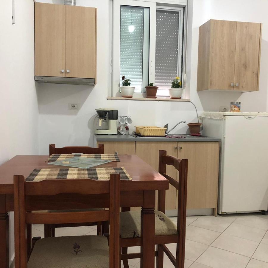Mary'S Apartment Σαράντα Εξωτερικό φωτογραφία